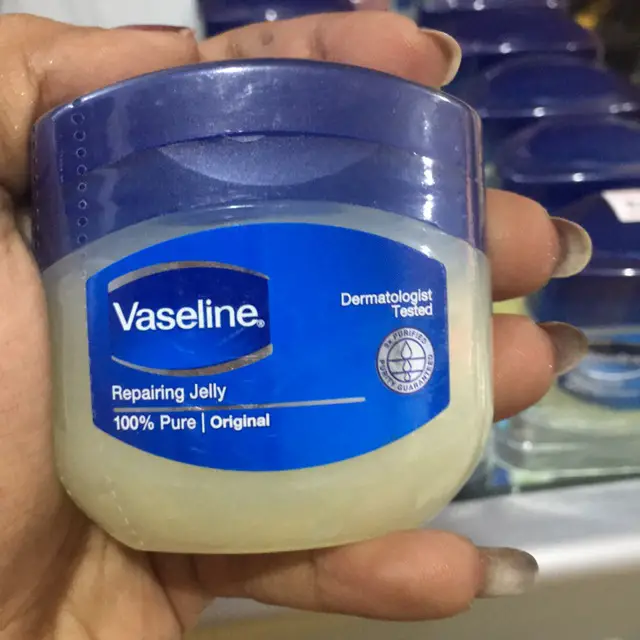 vaseline repairing jelly