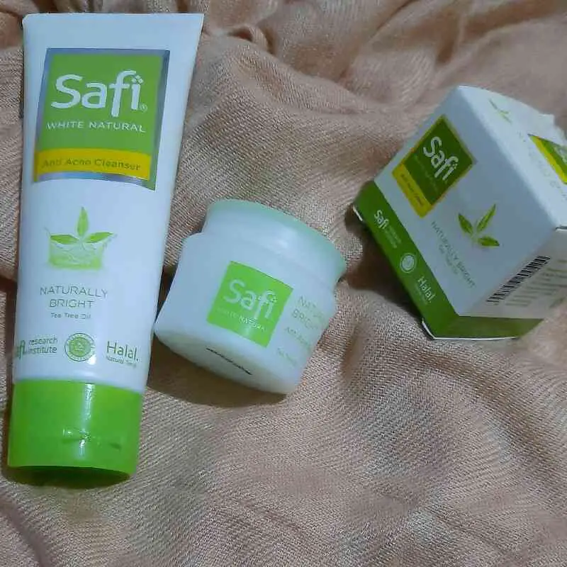 perbedaan safi anti acne hijau dan orange